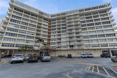 Beach Condo For Sale in Hallandale Beach, Florida