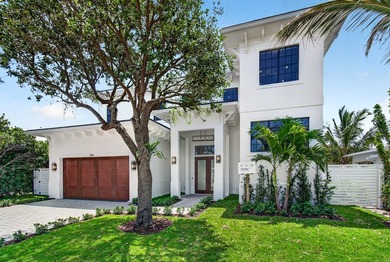 Beach Home For Sale in West Palm Beach, Florida