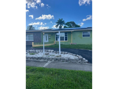 Beach Home For Sale in Lauderdale Lakes, Florida