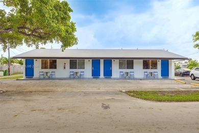 Beach Townhome/Townhouse For Sale in Hallandale Beach, Florida