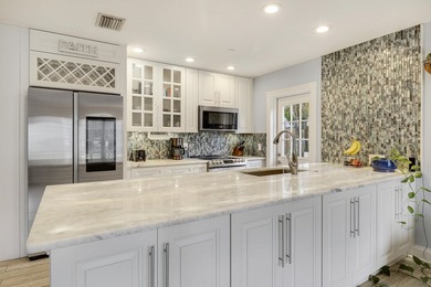 Beach Home For Sale in Jupiter, Florida