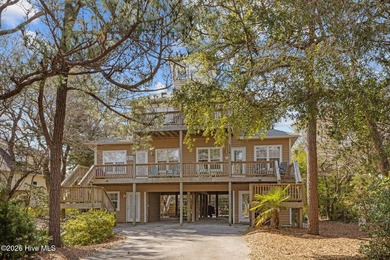 Beach Townhome/Townhouse Active Under Contract in Emerald Isle, North Carolina