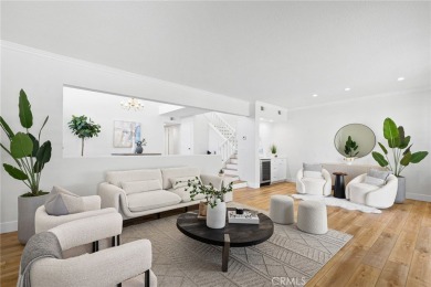 Beach Townhome/Townhouse For Sale in Long Beach, California