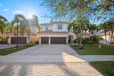 Beach Home For Sale in Palm Beach Gardens, Florida