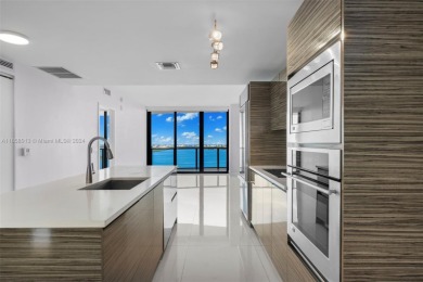 Beach Condo For Sale in Miami, Florida