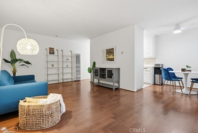 Beach Condo Sale Pending in Long Beach, California