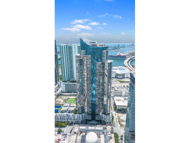 Beach Condo For Sale in Miami, Florida