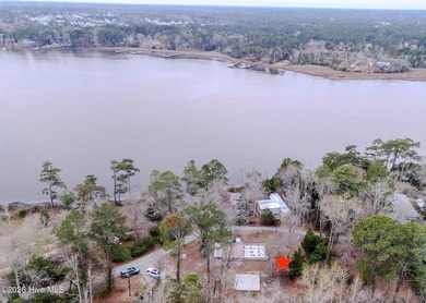 Beach Lot For Sale in Swansboro, North Carolina