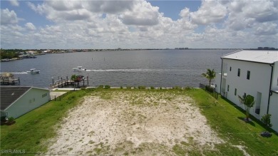 Beach Lot For Sale in Cape Coral, Florida