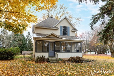 Beach Home Active Under Contract in Holland, Michigan