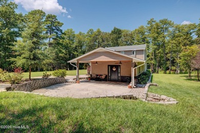 Beach Home For Sale in Hampstead, North Carolina