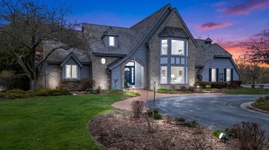 Beach Home For Sale in Mequon, Wisconsin