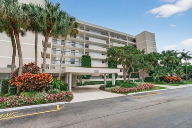 Beach Condo For Sale in Boca Raton, Florida