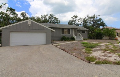 Beach Lot Sale Pending in Sarasota, Florida