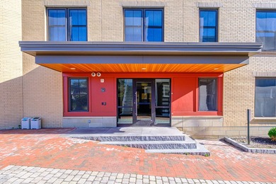 Beach Condo For Sale in Portland, Maine