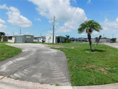 Beach Lot For Sale in Ellenton, Florida