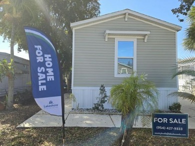 Beach Home For Sale in Deerfield Beach, Florida