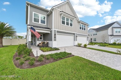 Beach Townhome/Townhouse For Sale in Ponte Vedra, Florida