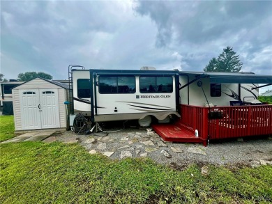 Beach Home For Sale in Henderson, New York