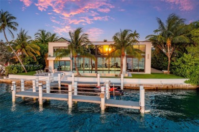 Beach Home For Sale in Miami Beach, Florida