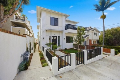 Beach Townhome/Townhouse For Sale in Redondo Beach, California