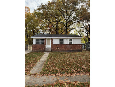 Beach Home For Sale in Muskegon, Michigan