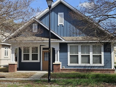 Beach Home For Sale in Wilmington, North Carolina