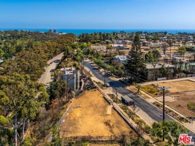 Beach Lot For Sale in Pacific Palisades, California