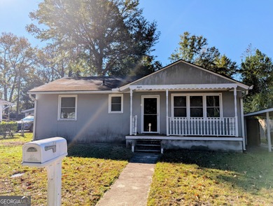 Beach Home For Sale in Savannah, Georgia