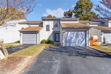 Beach Townhome/Townhouse For Sale in Virginia Beach, Virginia