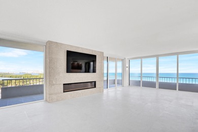 Beach Condo For Sale in Singer Island, Florida