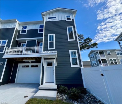 Beach Condo For Sale in Virginia Beach, Virginia