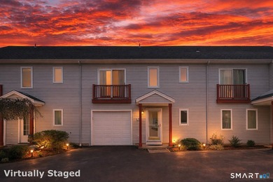 Beach Townhome/Townhouse For Sale in East Haven, Connecticut