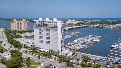 Beach Condo For Sale in West Palm Beach, Florida
