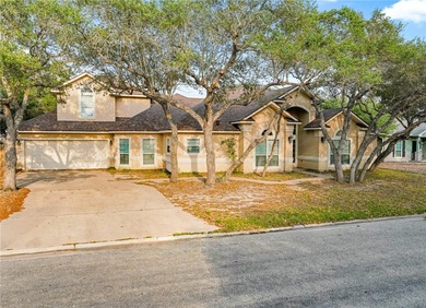 Beach Home For Sale in Rockport, Texas