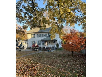 Beach Home For Sale in Saint Joseph, Michigan