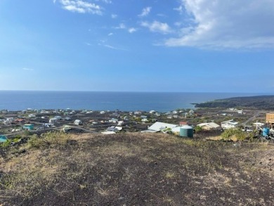 Beach Lot Off Market in Captain Cook, Hawaii