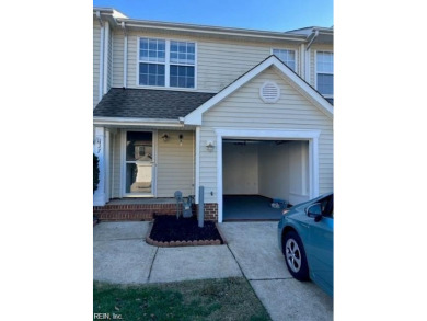 Beach Townhome/Townhouse For Sale in Hampton, Virginia