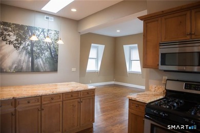 Beach Condo For Sale in Norwalk, Connecticut