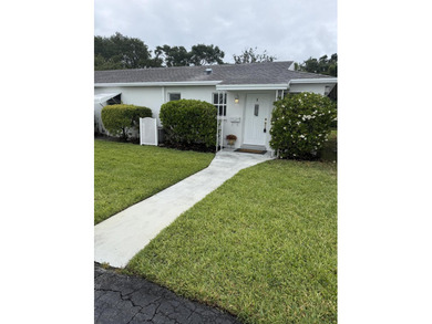 Beach Condo For Sale in Palm Beach Gardens, Florida