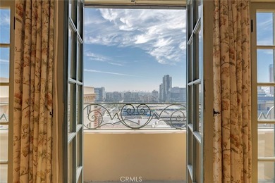 Beach Condo For Sale in Long Beach, California