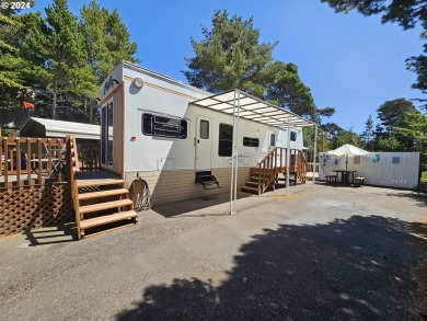 Beach Home For Sale in Florence, Oregon