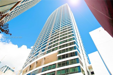 Beach Condo For Sale in Miami, Florida