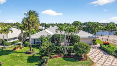 Beach Home For Sale in Boynton Beach, Florida