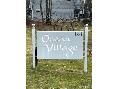 Beach Townhome/Townhouse For Sale in East Haven, Connecticut