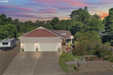 Beach Home For Sale in Florence, Oregon