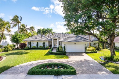 Beach Home For Sale in Boca Raton, Florida