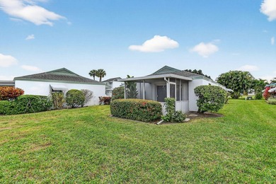 Beach Condo For Sale in Palm Beach Gardens, Florida