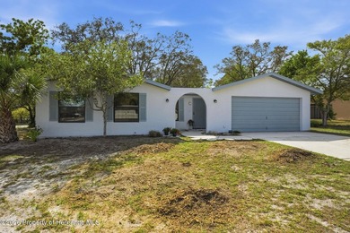 Beach Home Sale Pending in Weeki Wachee, Florida