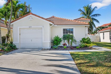 Beach Home For Sale in Lake Worth, Florida